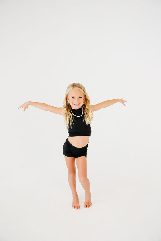 STYLE 8 - The Blackout Collection